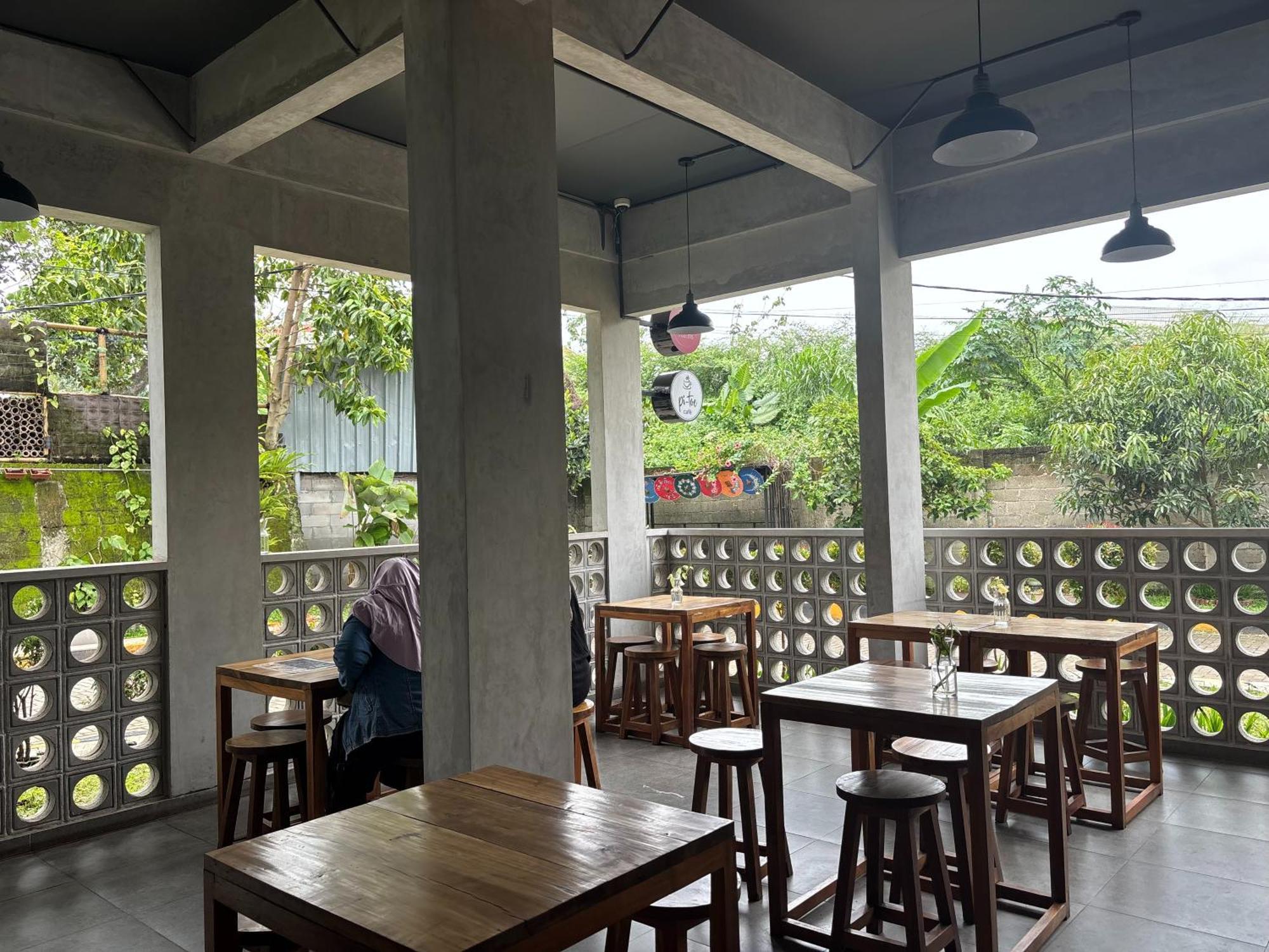 Bed and Breakfast The Cluster Harris Cimahi Esterno foto